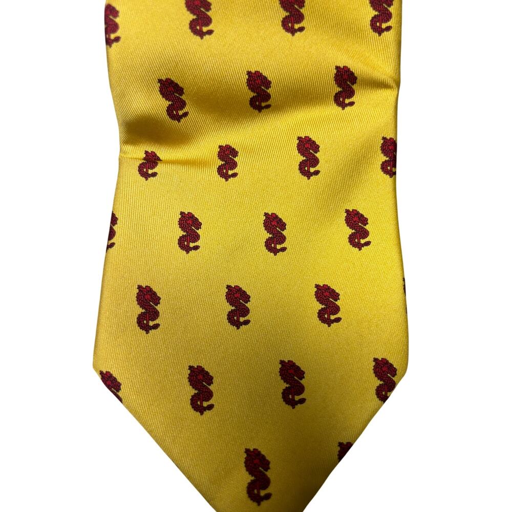 Vineyard Vines Tie Yellow Silk Dragon Print Custom Collection Handmade Men USA - Picture 5 of 8
